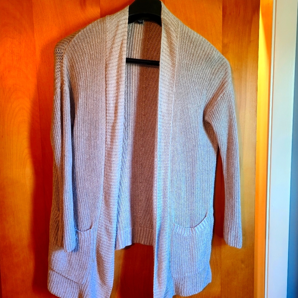 American Eagle XS Cardigan